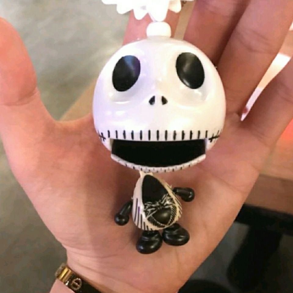 Holiday Funny Toys Small Gifts Keychains Pull Line Skull Rack Halloween Punk Gothic Pendant Small Gift Backpack Pendant Small Toy