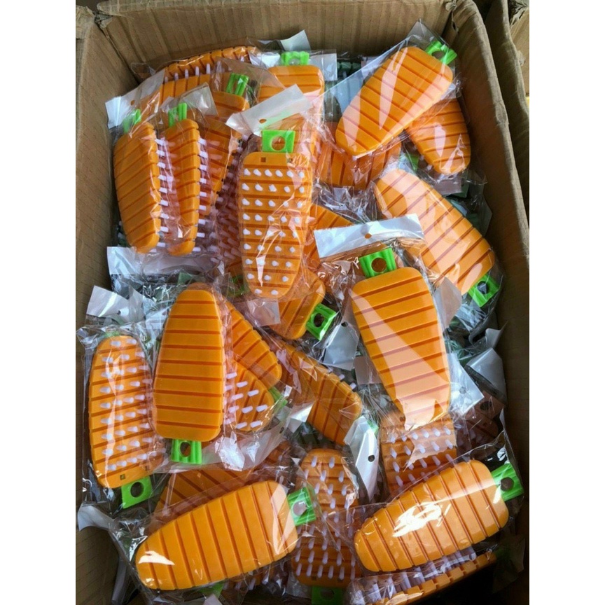 Bàn Chải Cọ Rửa Rổ, Rau Củ, Có Thể Uốn Cong - Hình Củ Cà Rốt