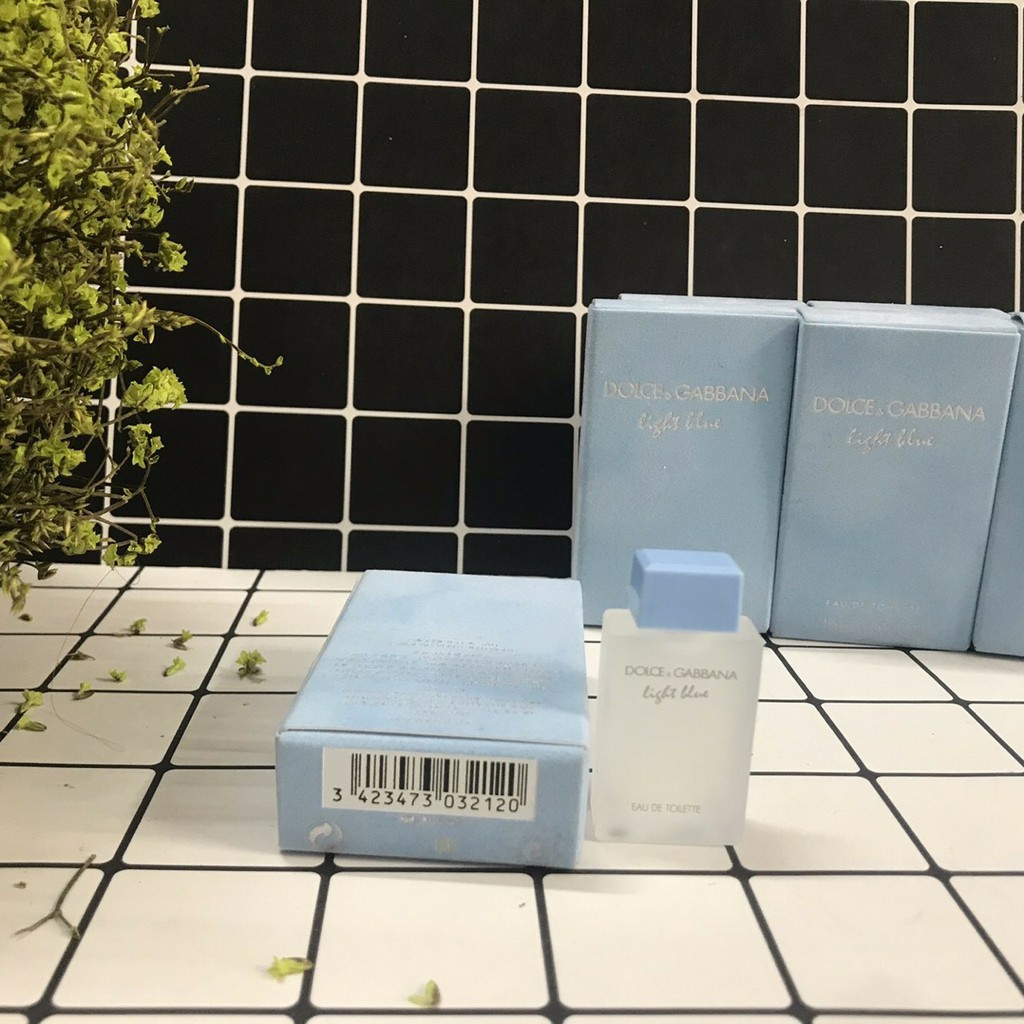 Nước Hoa Mini Nữ DOLCE & GABBANA Light Blue EDT 4.5ml