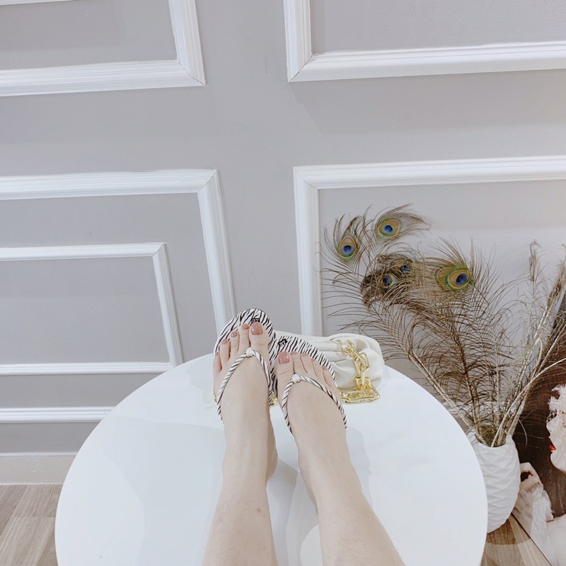 HÀNG CÓ SẴN ❄️♥️LÊ XỎ NGÓN♥️❄️