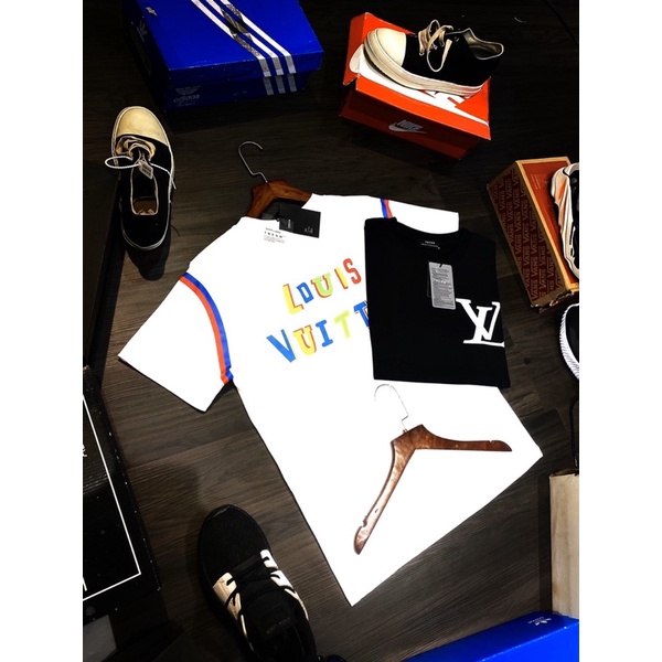 Áo Thun Nam Lv, phông hình Lv cực chất 2 màu Trắng Đen thun cotton co giản cao cấp Form Unisex đẹp giá rẻ HOT nam nữ