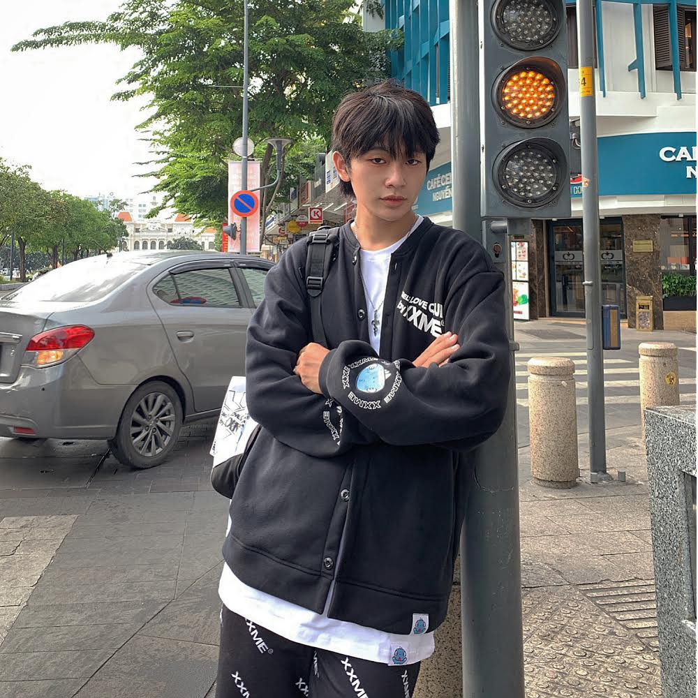 Áo khoác nỉ SLC Cardigan khủng long RAWR màu đen XXME | BigBuy360 - bigbuy360.vn