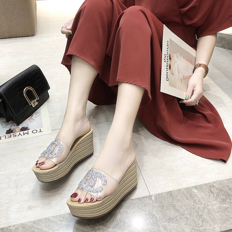 Dép Sandal Đế Xuồng Dày Quai Trong Suốt Đính Đá Thời Trang Sành Điệu