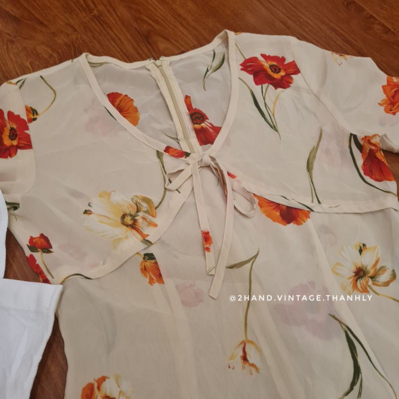 Váy hoa lụa ngắn, túi tote gấu chó, quạt mèo hồng (có bán lẻ sản phẩm)