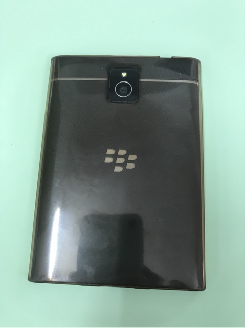 Điện thoại Black berry Passport