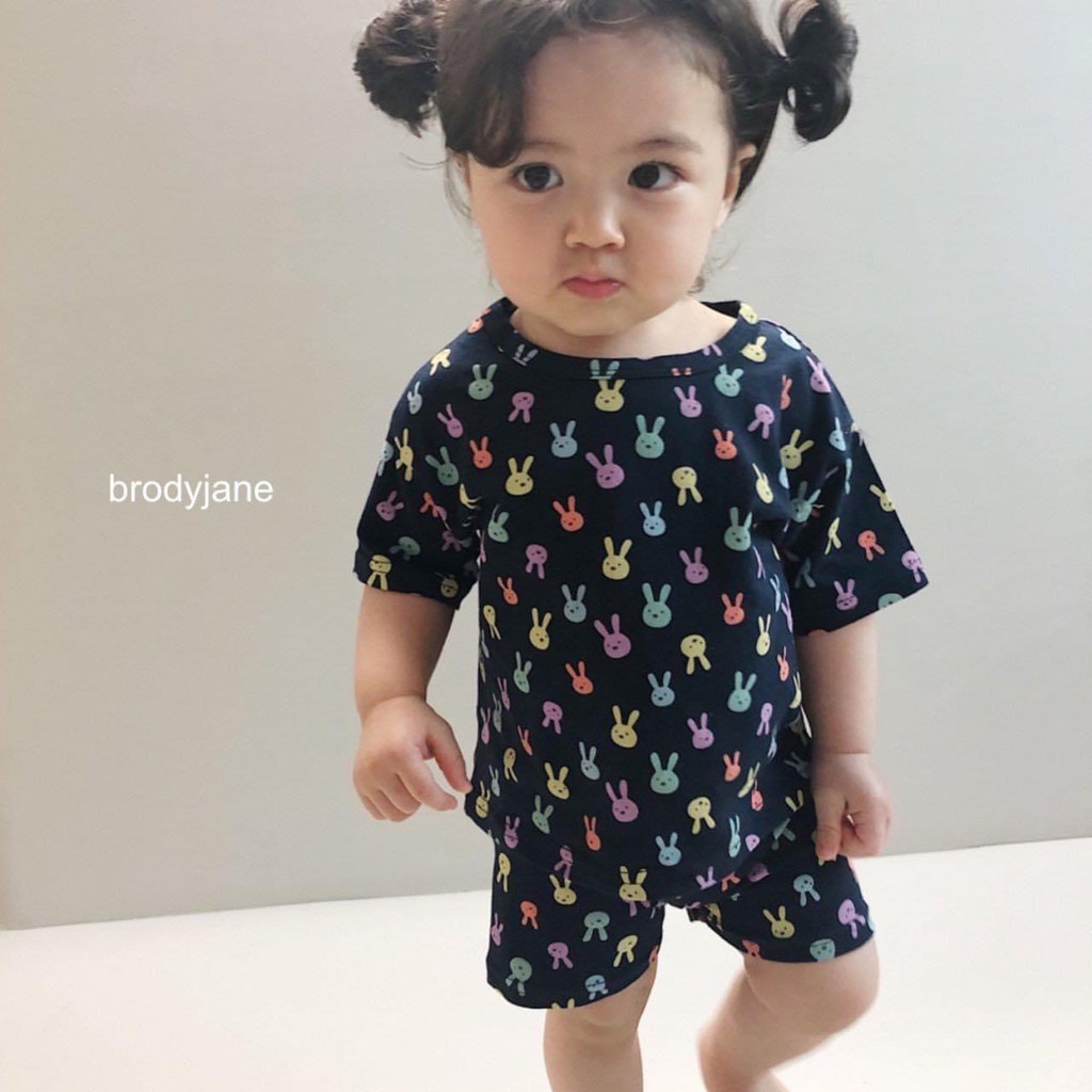 Đồ Bộ Bé Gái, Bé Trai Minky Mom Vải Thun Lạnh Họa Tiết Tai Thỏ Dễ Thương, Bộ Cộc Tay Cho Bé Mặc Nhà Mùa Hè MKM2136