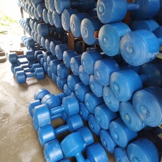 TẠ NHỰA CAO CẤP LOẠI 5KG ĐÃ NHỒI ( 1 quả)