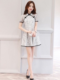 ĐẦM XÒE REN TRẮNG