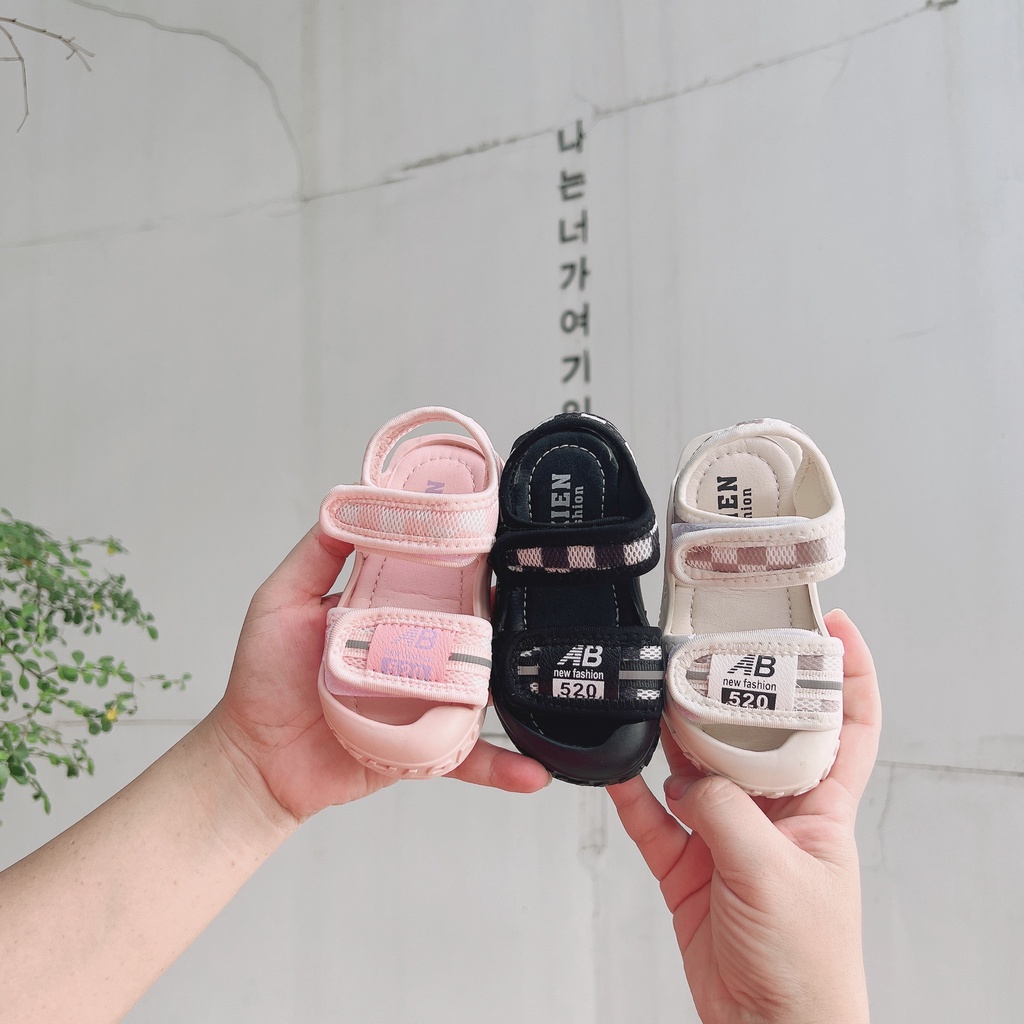 ￼￼Giày cho bé- Sandal bé trai bé gái Quảng Châu mã mới SA453
