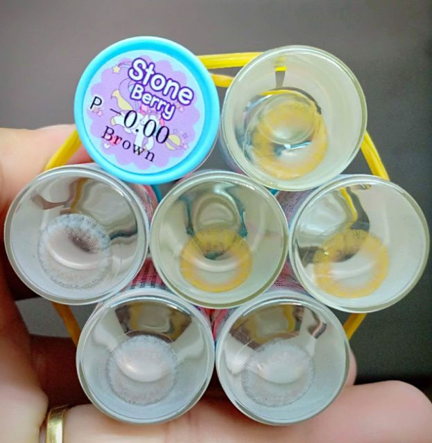 Contact lens /Kính áp tròng - BROWN tặng kèm khây dụng cụ