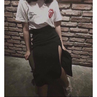 Chân váy midi xẻ tà