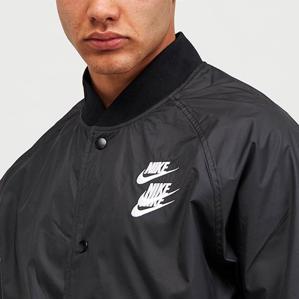 ÁO KHOÁC NIKE MEN'S SPORTSWEAR WOVEN WORLD TOUR - BLACK