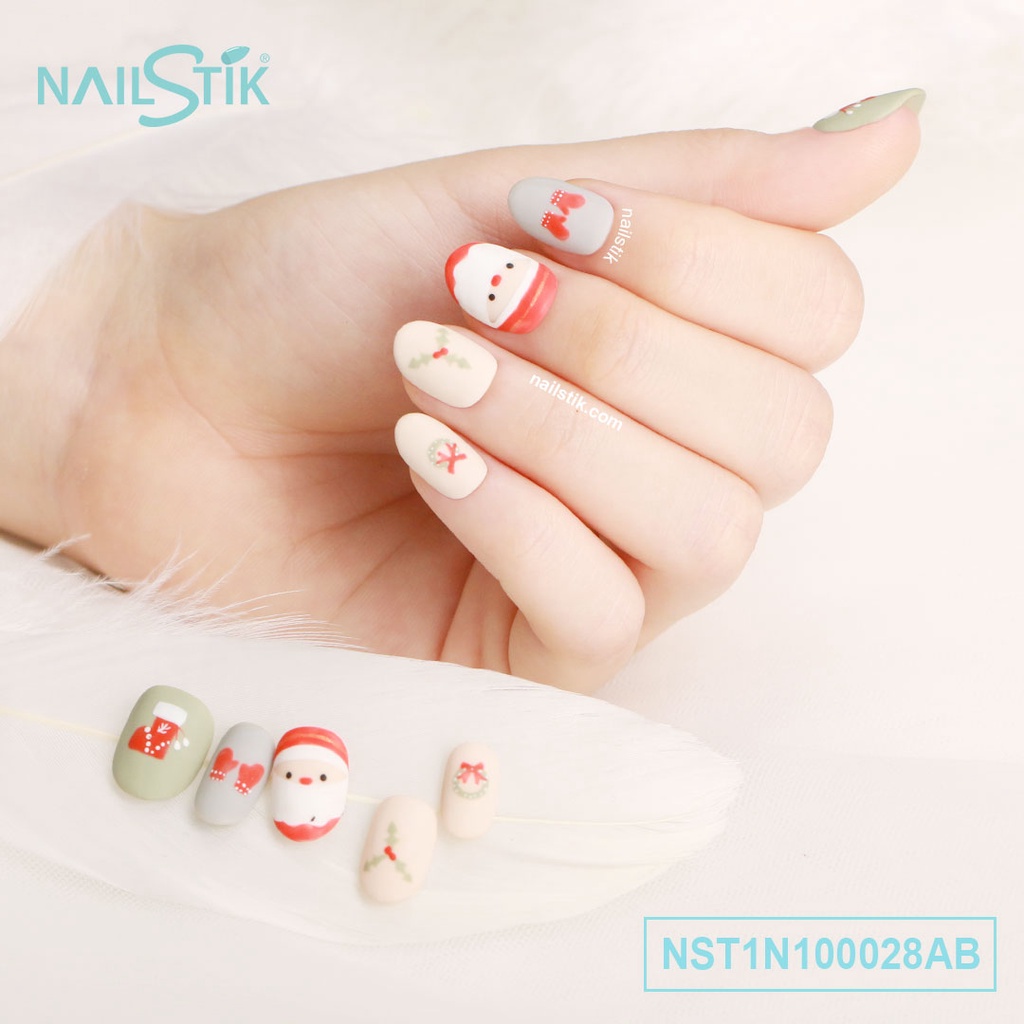 Móng úp thiết kế by NAILSTIK, màu xám da, form móng bầu, 028