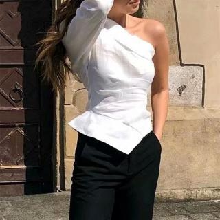 Áo sơ mi lệch vai thiết kế độc đáo thời trang cho nữ