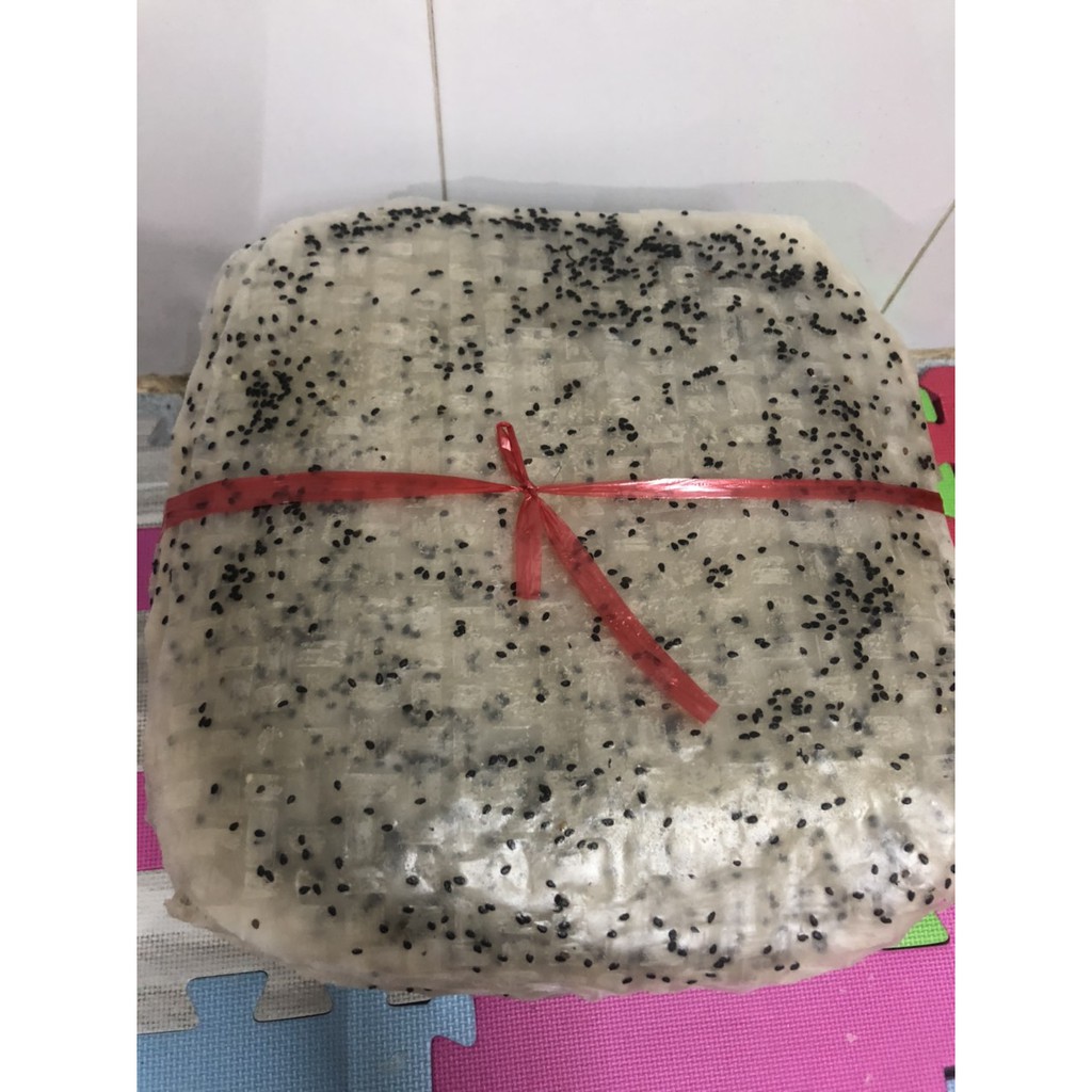 BÁNH TRÁNG NHÚNG MÈ ĐEN TRÁNG BẰNG TAY)