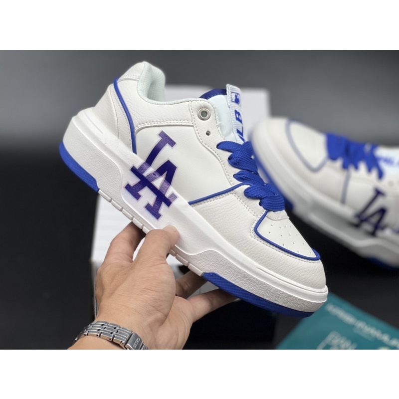 Giày thể thao nam nữ Chunky Liner La - M21