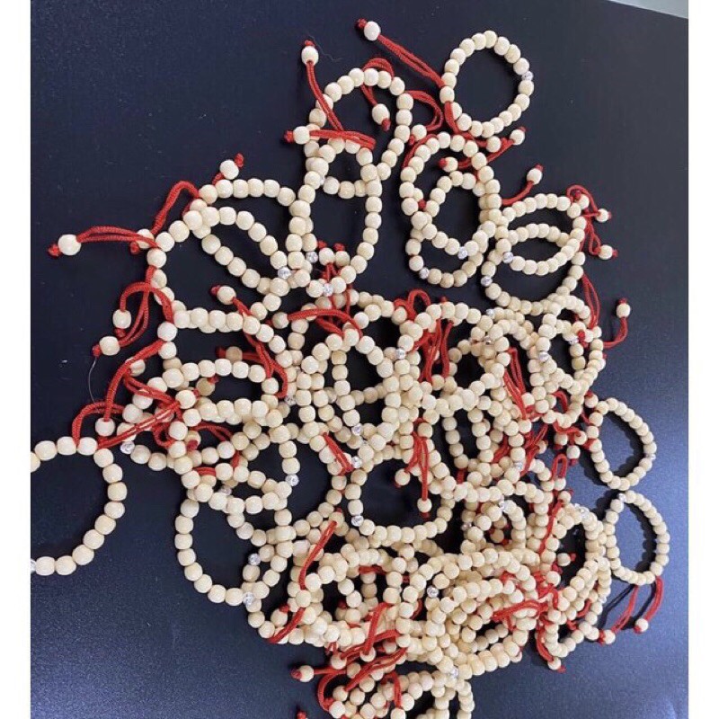 Vòng dâu tằm cho bé mix chuông bạc ta cho bé