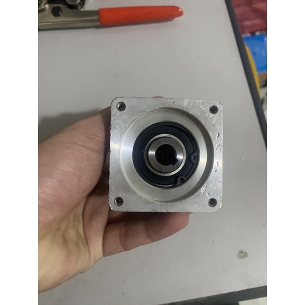 Hộp giảm tốc động cơ servo.