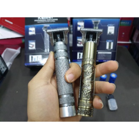 Tông Đơ Chấn Viền Kemei 1974 Lưỡi Thép Chấn Viền Cạo Râu Sắc Nét Kèm 2 Pin. (Ảnh thật)