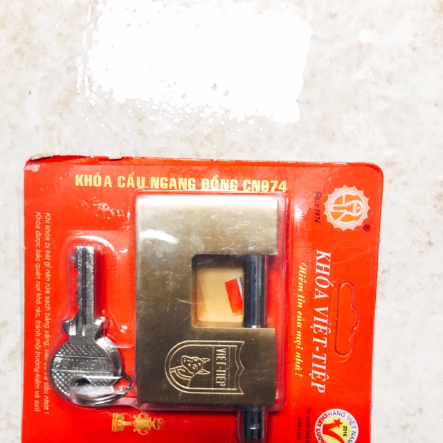 khóa Việt Tiệp bé