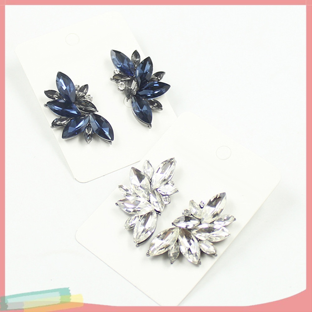 1 Đôi Khuyên Tai Đính Đá Thời Trang Dành Cho Nữ