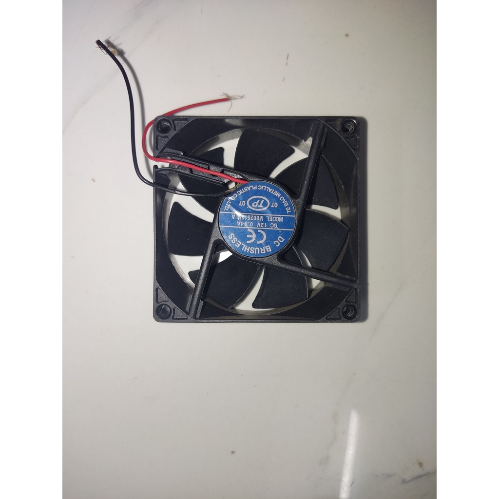 Quạt Fan Tản nhiệt 12V 8x8x2.5Cm