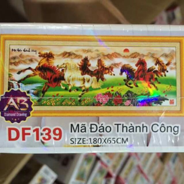 Tranh đính đá mã đáo thành công 180*65cm