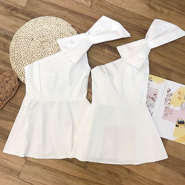 SET ÁO BĂNG NGỰC VAI NƠ KÈM QUẦN SANG CHẢNH LIAM SET | BigBuy360 - bigbuy360.vn