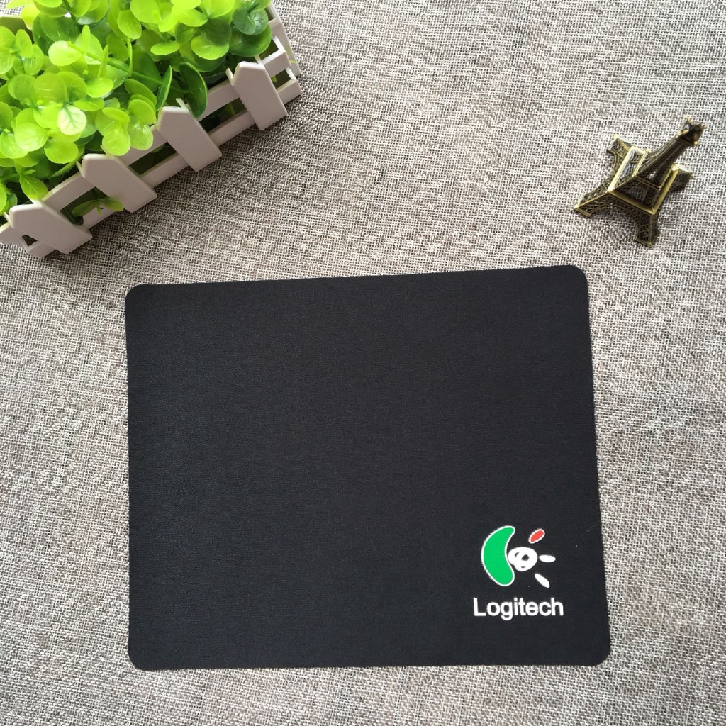 [DS] 24cm × 20cm Gaming Mouse pad Mousepad mat,High Quality Locking Edge Gaming Mouse Pad