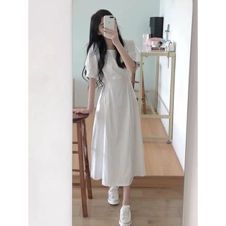 Đầm trắng cổ vuông , đầm chụp kỷ yếu ảnh shop tự chụp - D106