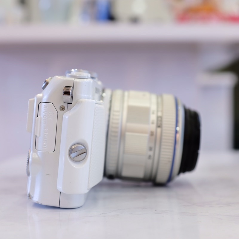 Máy ảnh OLYMPUS PEN LITE E-PL6 cũ