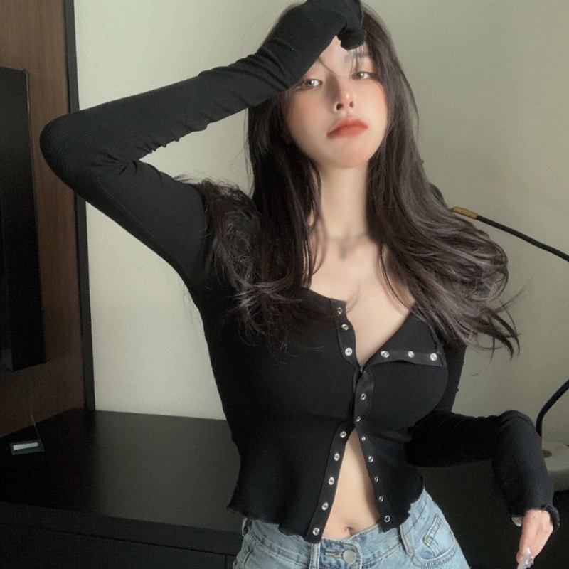 Áo thun tay dài cổ chữ V thời trang cho nữ