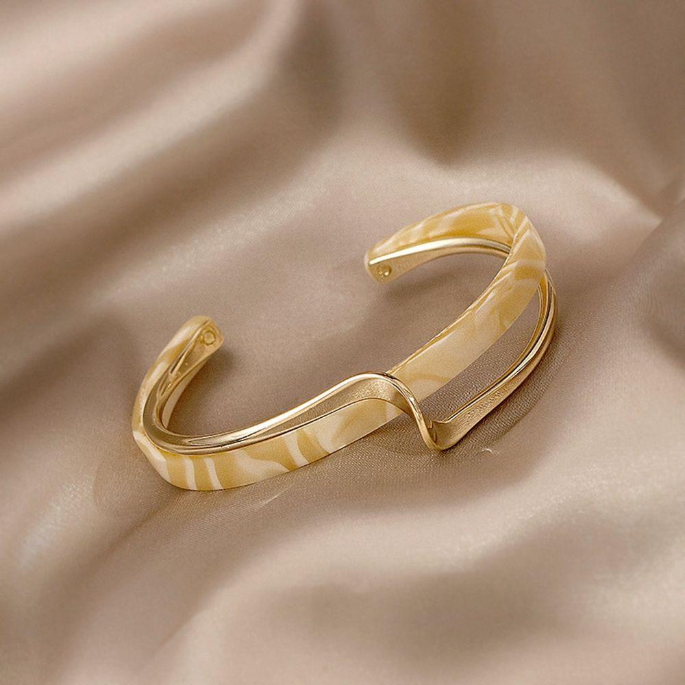 Fallforbeauty Vòng Tay Vỏ Sò Màu Trắng Bằng Đồng Thời Trang Cho Nữ