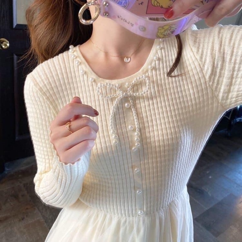 Váy len xoè cát tiêu thư
