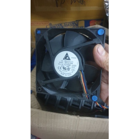 Quạt 12cm siêu mạnh, 2.7A 3.0A 3.3A 3.4A 4A, có dây điều khiển tốc độ, 12vdc.