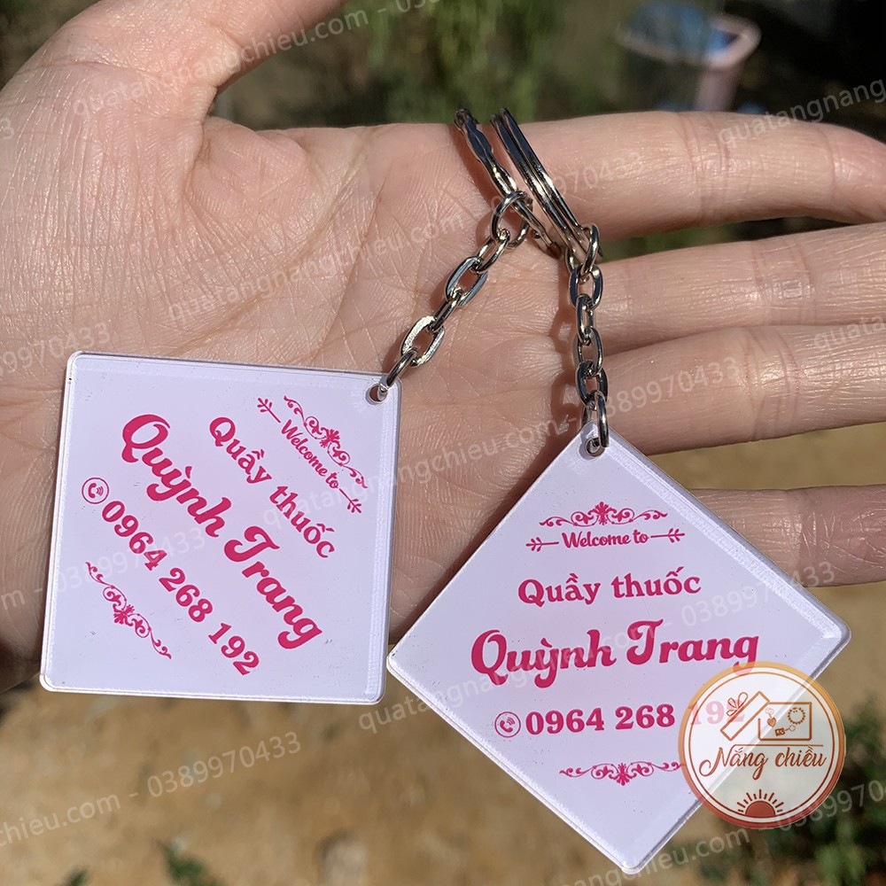 Móc khóa logo cho quầy thuốc, logo doanh nghiệp, chất liệu mica, in logo theo yêu cầu của khách hàng