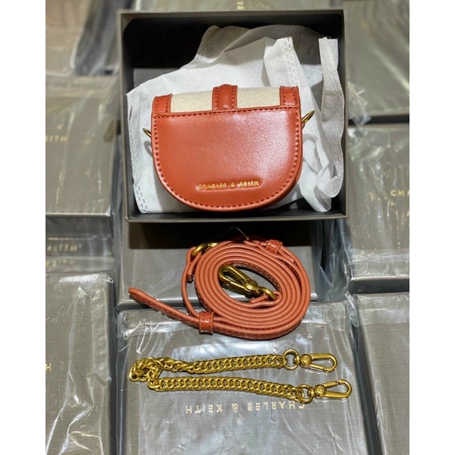 TÍale - Túi đeo chéo mini C•and•K Micro Gabine Quilted Saddle Bag-cam phối