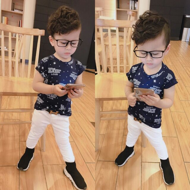 Sĩ lố 30 áo LV