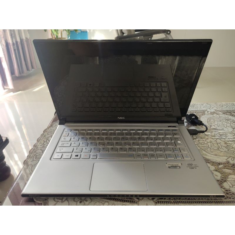 Máy tính xách tay mỏng nhẹ VersaPro VK19S chíp Core i7 ổ SSD120 ram 4G - NEC Ultrabook | BigBuy360 - bigbuy360.vn