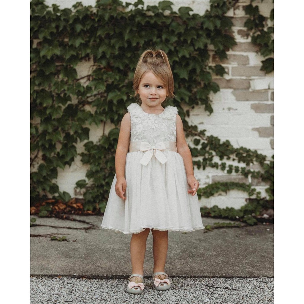 [Mã FAMAYFA2 giảm 10K đơn 50K] Váy trắng nơ hoa nổi Party | BigBuy360 - bigbuy360.vn