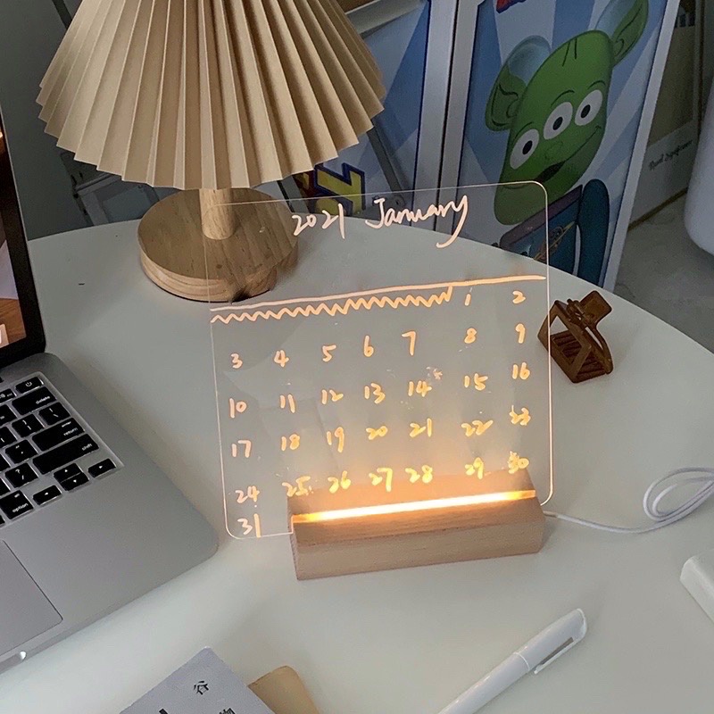 Quà Tặng, Quà Lưu Niệm đèn Led để bàn gắn bảng Acrylic phát sáng kèm 1 bút