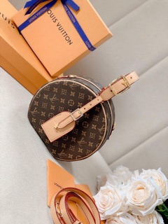 LV PETITE BOITE SIZE 20