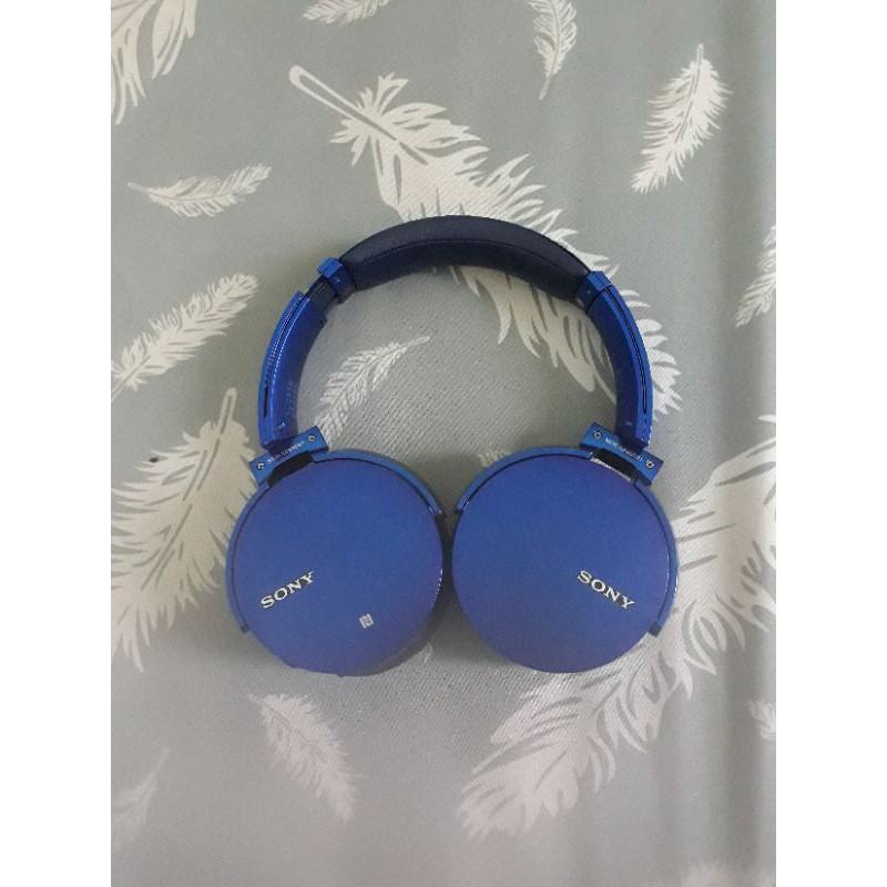 Tai nghe không dây SONY EXTRA BASS MDR-XB950B1 ( new 97%)