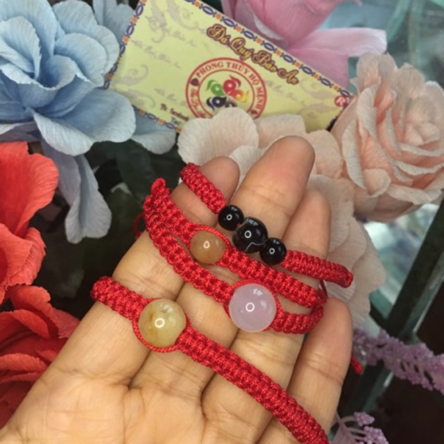 VÒNG TAY MAY MẮN ^^