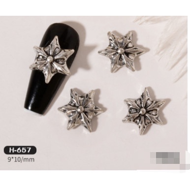 charm thánh giá lẻ cái ạ