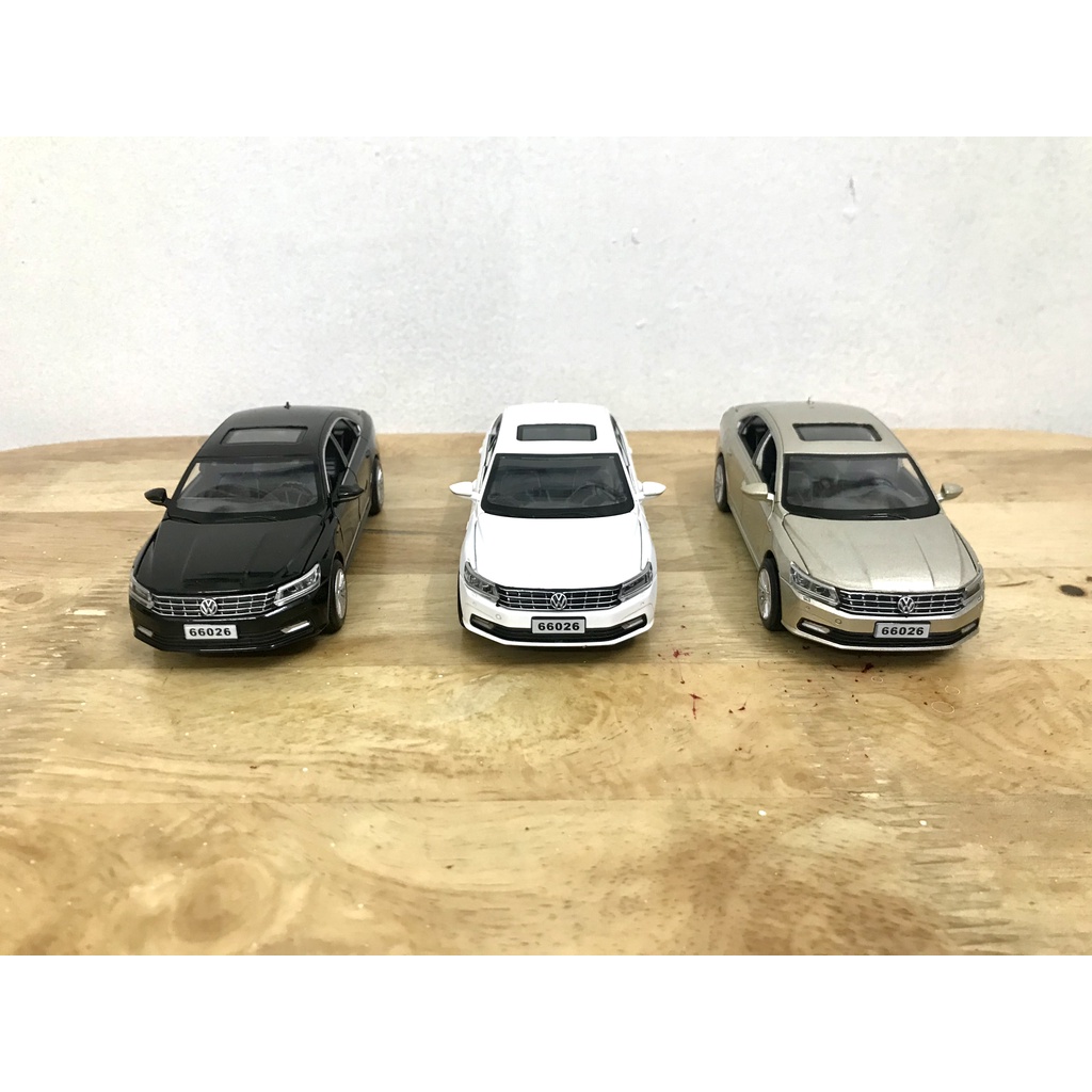 Mô hình xe Volkswagen Passat _ Tỷ lệ 1:32