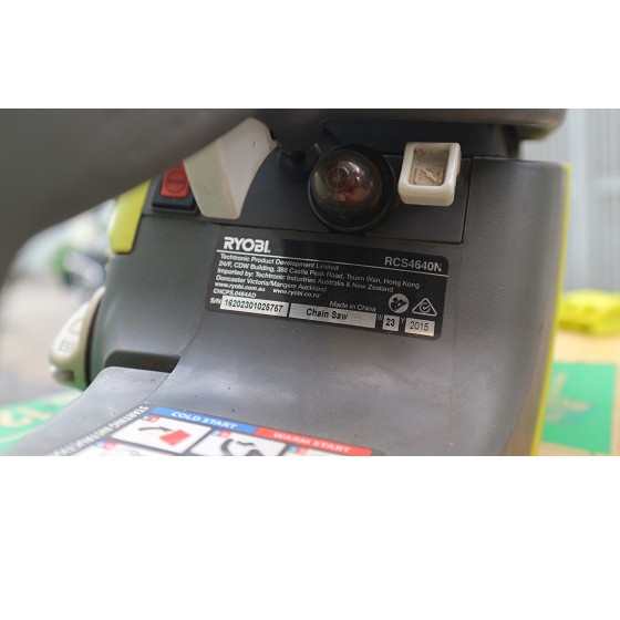 Cưa xích xăng 2 thì Ryobi 46CC lam 400mm