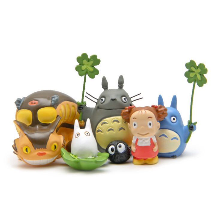 Mô hình Totoro cầm cỏ 4 lá Clover cho các bạn trang trí tiểu cảnh, terrarium, DIY