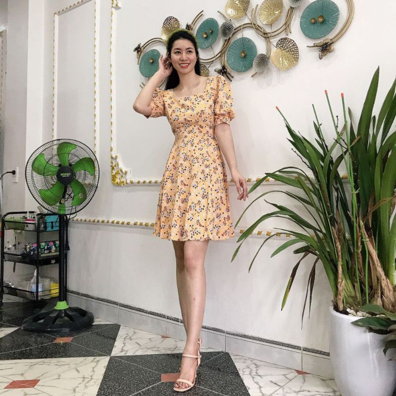 Đầm nữ cổ vuông tay phồng bo gấu chất liệu lụa Nhật | BigBuy360 - bigbuy360.vn