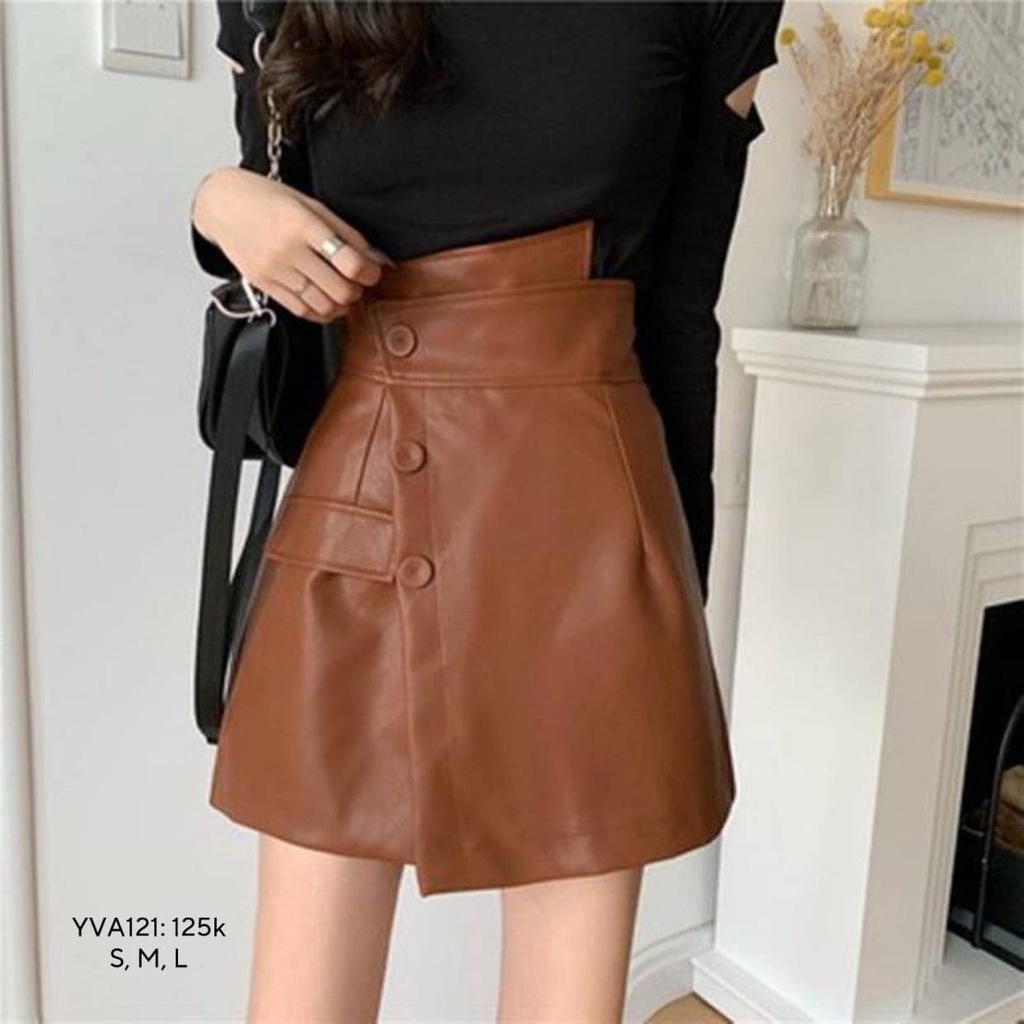 Chân váy nữ chân váy da chữ A 3 khuy đắp tà chéo sang trọng CHIBEST YVA121